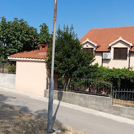 Apartmani A.Teskera Trogir Exterior foto